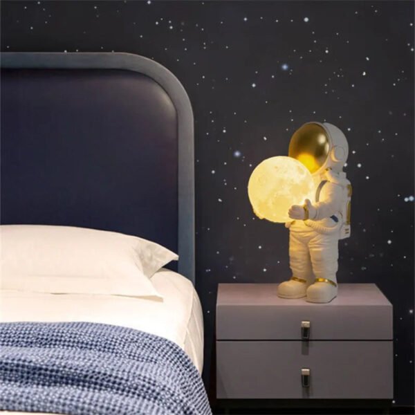 Astronova – Modern LED table lamp in astronaut design - Image 5