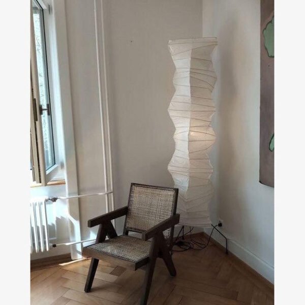 Magic light – Akari UF4-33N floor lamp made of paper and metal - Image 24