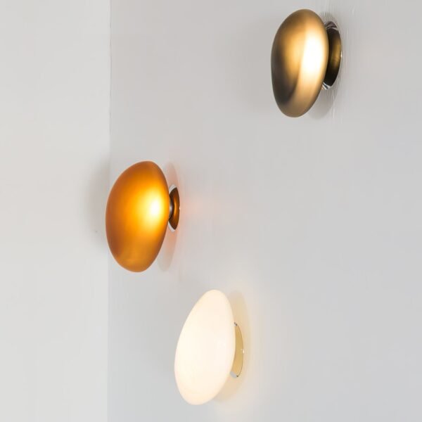 LumiGlanz – Stylish glass wall lamp for your home - Image 4