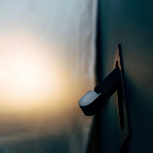 Magic light – Modern LED wall lamp for reading - Image 13
